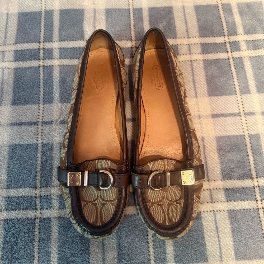 Coach Women's Tan and Brown Leather and Jacquard Loafers